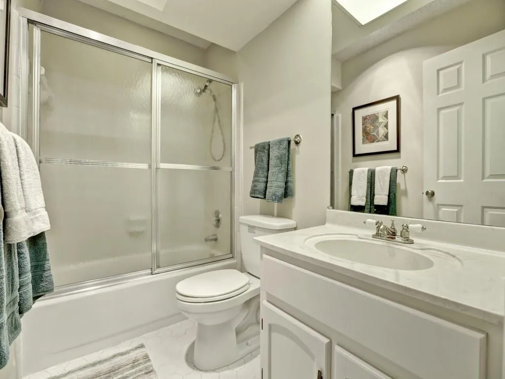 248 The South Chace Unit 248, Sandy Springs, Georgia 30328, 3 Bedrooms Bedrooms, ,2 BathroomsBathrooms,Residential,Sold,248 The South Chace Unit 248,5729448
