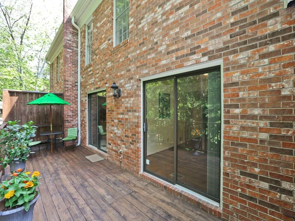 248 The South Chace Unit 248, Sandy Springs, Georgia 30328, 3 Bedrooms Bedrooms, ,2 BathroomsBathrooms,Residential,Sold,248 The South Chace Unit 248,5729448