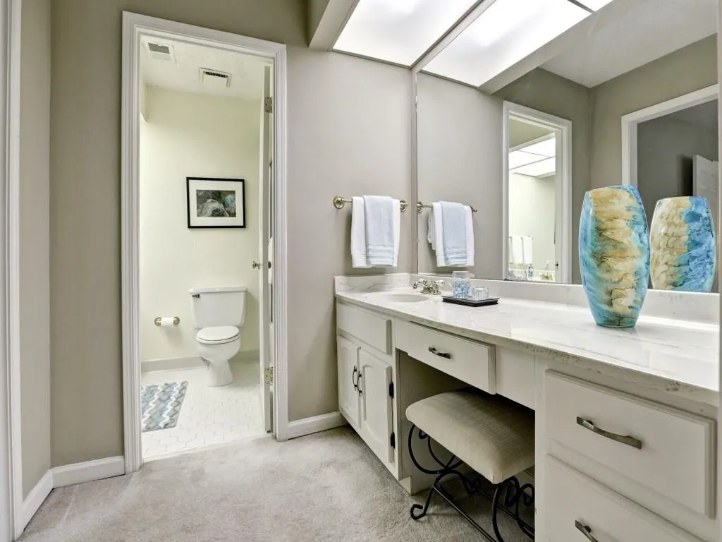 248 The South Chace Unit 248, Sandy Springs, Georgia 30328, 3 Bedrooms Bedrooms, ,2 BathroomsBathrooms,Residential,Sold,248 The South Chace Unit 248,5729448