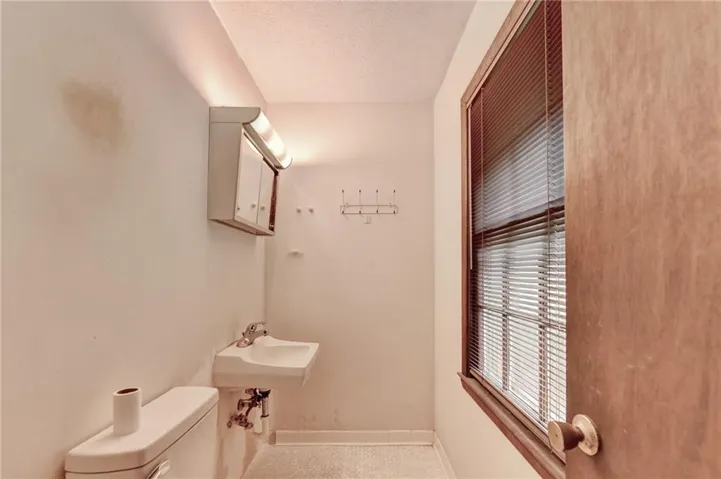 1170