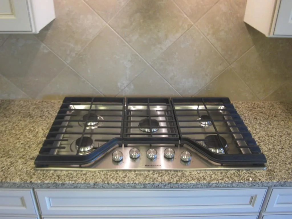 127 Austin Drive, Sandy Springs, Georgia 30328, 4 Bedrooms Bedrooms, ,3 BathroomsBathrooms,Residential,Sold,127 Austin Drive,5587144