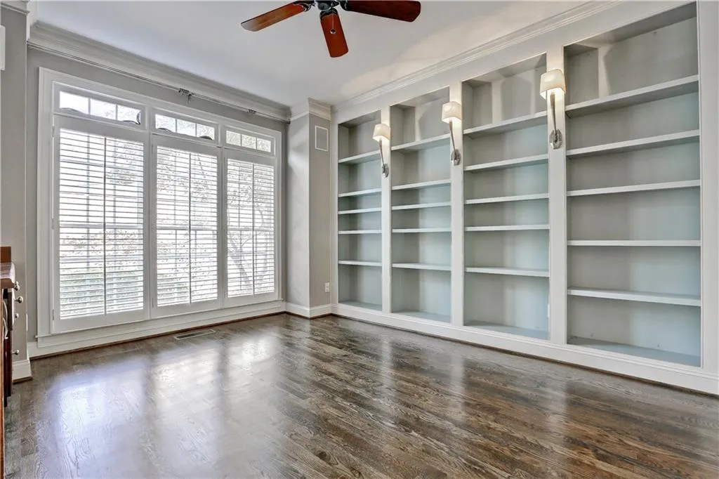 265 Fieldsborn Court, Sandy Springs, Georgia 30328, 6 Bedrooms Bedrooms, ,5 BathroomsBathrooms,Residential,Sold,265 Fieldsborn Court,5767280