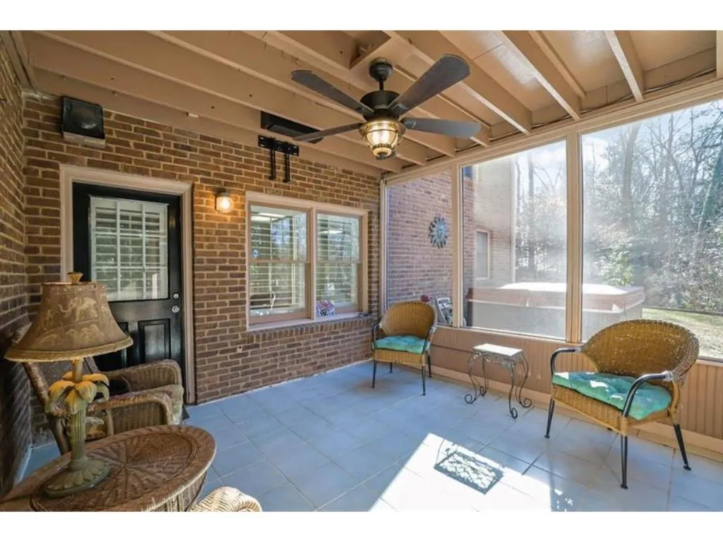 Screened Porch