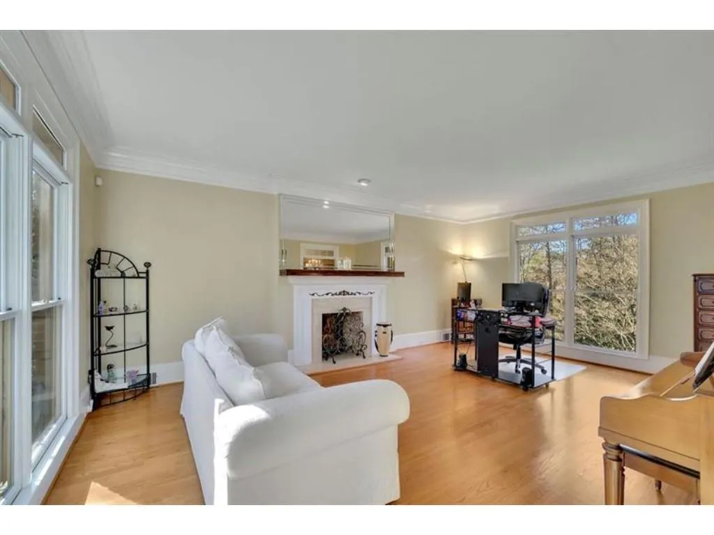 7740 Sagebrush Drive, Atlanta, Georgia 30350, 5 Bedrooms Bedrooms, ,5 BathroomsBathrooms,Residential,Sold,7740 Sagebrush Drive,7544278