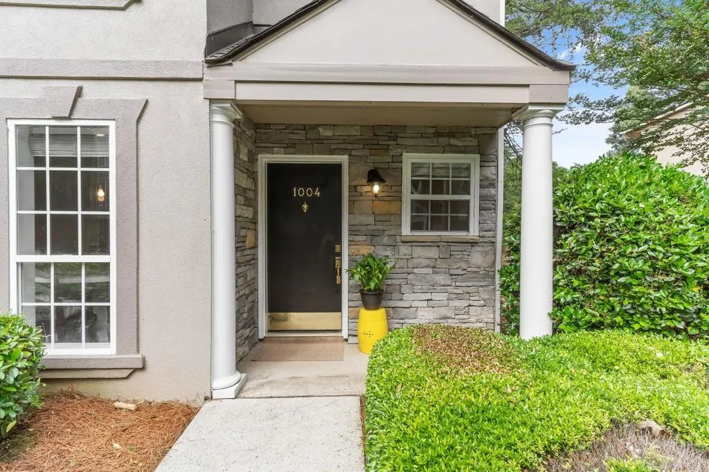 1004 Masons Creek Circle Unit 1004, Atlanta, Georgia 30350, 2 Bedrooms Bedrooms, ,2 BathroomsBathrooms,Residential,Sold,1004 Masons Creek Circle Unit 1004,6728738