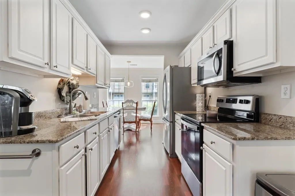 1004 Masons Creek Circle Unit 1004, Atlanta, Georgia 30350, 2 Bedrooms Bedrooms, ,2 BathroomsBathrooms,Residential,Sold,1004 Masons Creek Circle Unit 1004,6728738