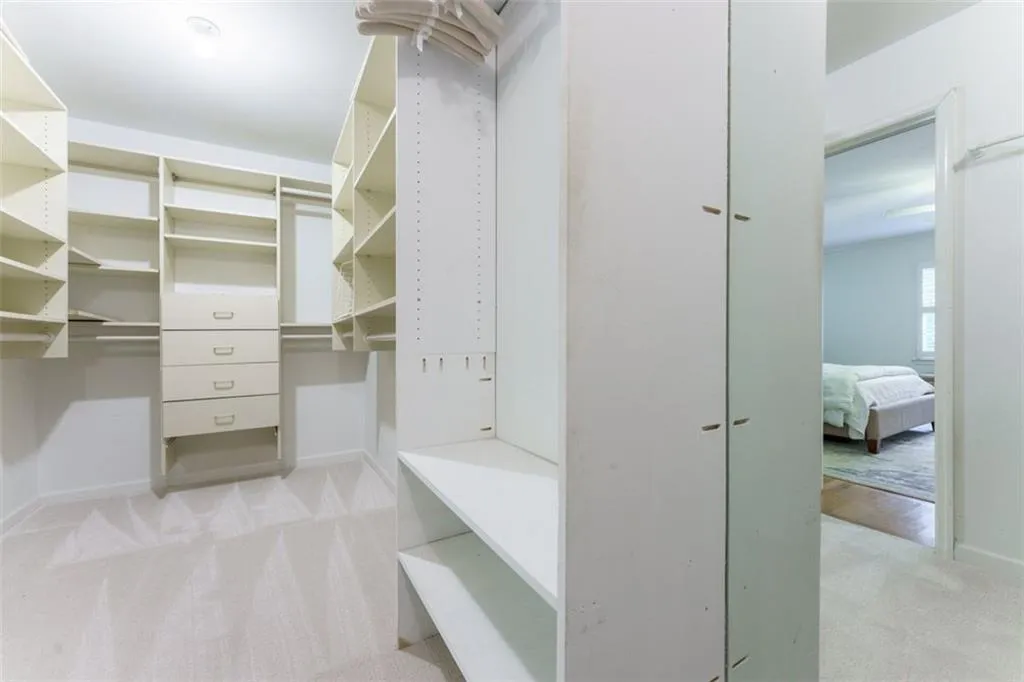 585 Cambridge Way, Atlanta, Georgia 30328, 4 Bedrooms Bedrooms, ,3 BathroomsBathrooms,Residential,Sold,585 Cambridge Way,7207860