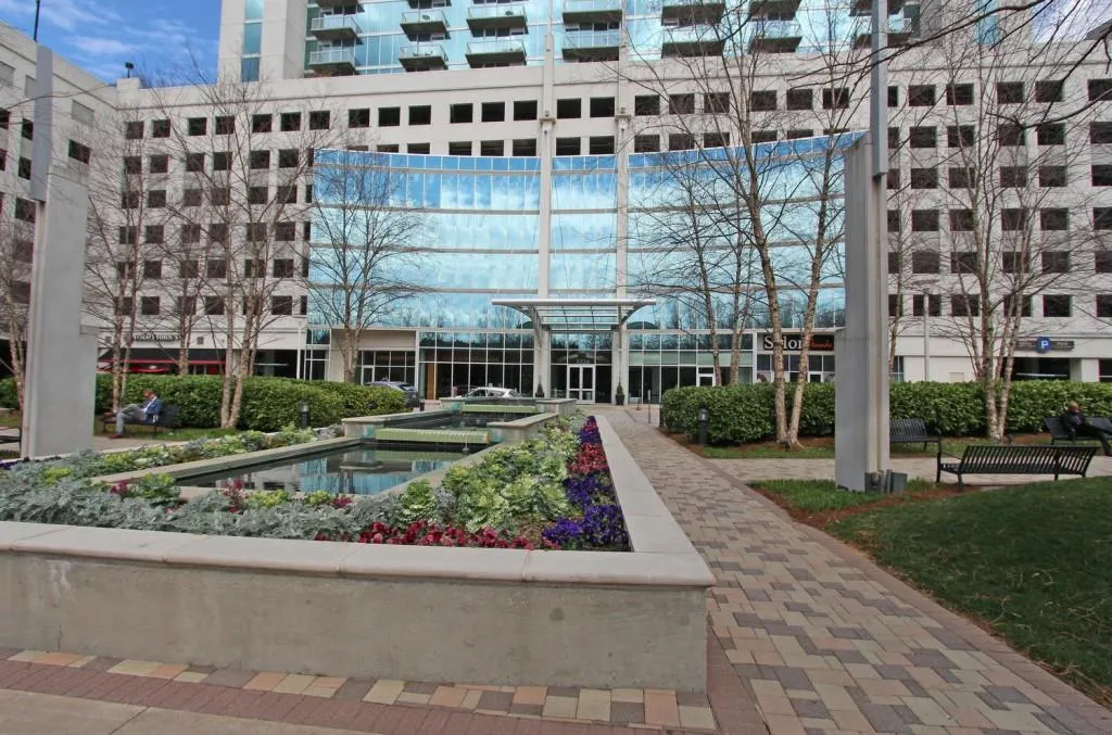 3324 Peachtree Road Ne Unit 3013, Atlanta, Georgia 30326, 1 Bedroom Bedrooms, ,1 BathroomBathrooms,Residential,Sold,3324 Peachtree Road Ne Unit 3013,5816295
