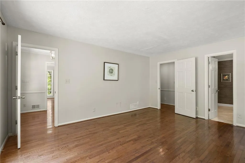 6580 Scott Valley Road, Sandy Springs, Georgia 30328, 3 Bedrooms Bedrooms, ,2 BathroomsBathrooms,Residential,Sold,6580 Scott Valley Road,7547759