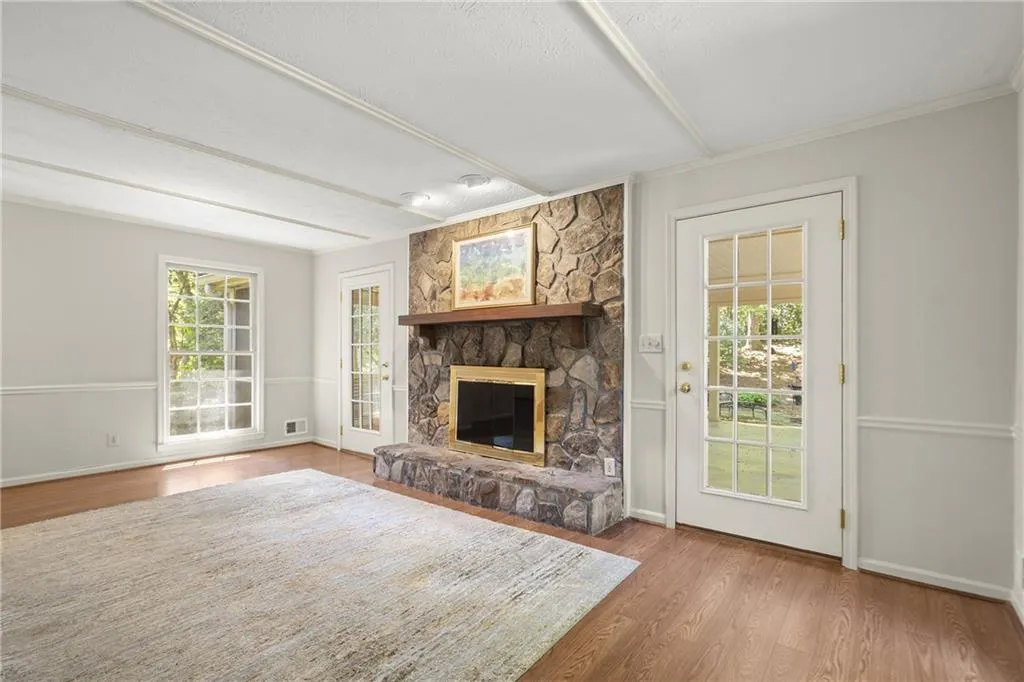 6580 Scott Valley Road, Sandy Springs, Georgia 30328, 3 Bedrooms Bedrooms, ,2 BathroomsBathrooms,Residential,Sold,6580 Scott Valley Road,7547759