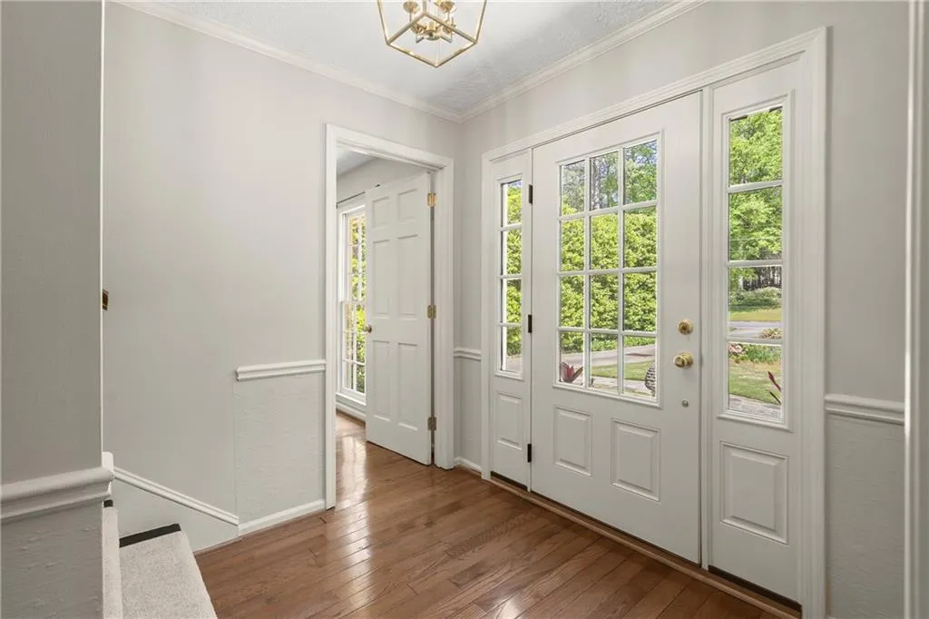 6580 Scott Valley Road, Sandy Springs, Georgia 30328, 3 Bedrooms Bedrooms, ,2 BathroomsBathrooms,Residential,Sold,6580 Scott Valley Road,7547759