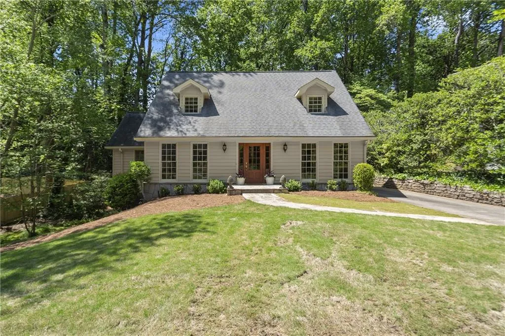6580 Scott Valley Road, Sandy Springs, Georgia 30328, 3 Bedrooms Bedrooms, ,2 BathroomsBathrooms,Residential,Sold,6580 Scott Valley Road,7547759