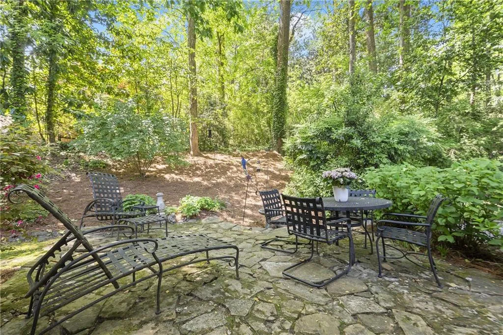 6580 Scott Valley Road, Sandy Springs, Georgia 30328, 3 Bedrooms Bedrooms, ,2 BathroomsBathrooms,Residential,Sold,6580 Scott Valley Road,7547759