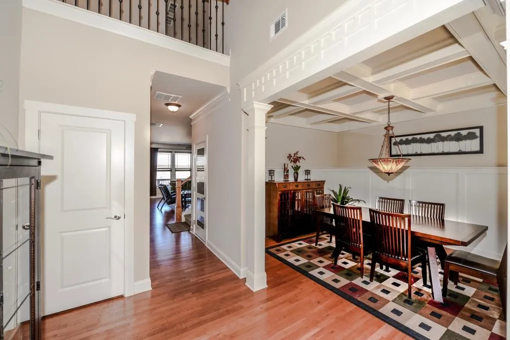 2036 Hatteras Way, Atlanta, Georgia 30318, 5 Bedrooms Bedrooms, ,3 BathroomsBathrooms,Residential,Sold,2036 Hatteras Way,5806710