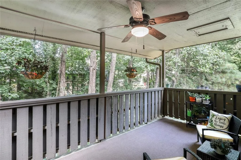 1509 Woodcliff Drive, Sandy Springs, Georgia 30350, 2 Bedrooms Bedrooms, ,1 BathroomBathrooms,Residential,Sold,1509 Woodcliff Drive,6920952