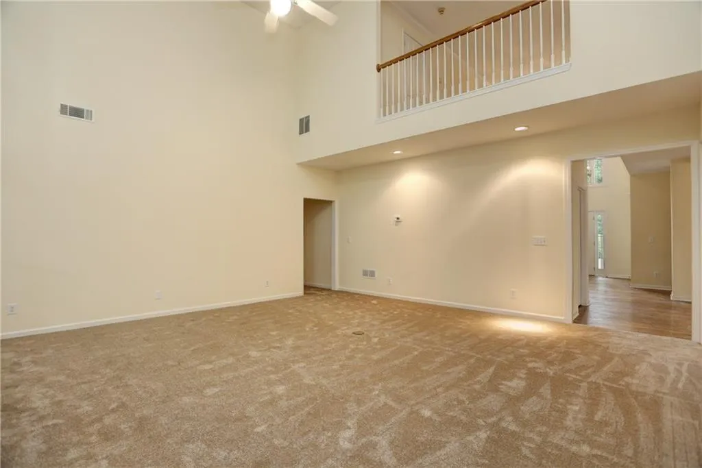 1010 Lancaster Walk, Sandy Springs, Georgia 30328, 4 Bedrooms Bedrooms, ,3 BathroomsBathrooms,Residential,Sold,1010 Lancaster Walk,5743547