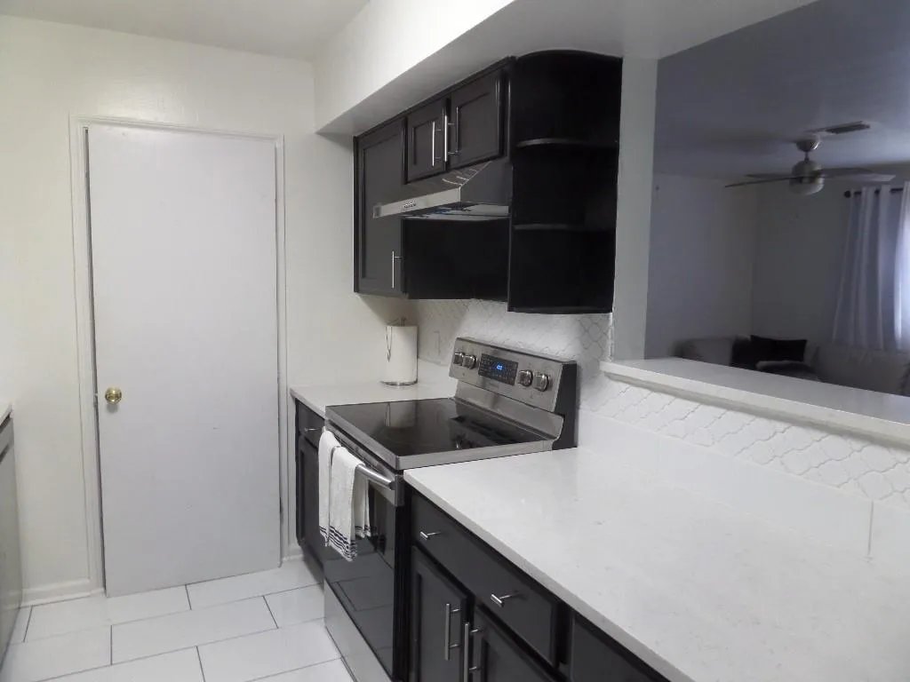 3003 Wingate Way, Sandy Springs, Georgia 30350, 1 Bedroom Bedrooms, ,1 BathroomBathrooms,Residential,Sold,3003 Wingate Way,6731764