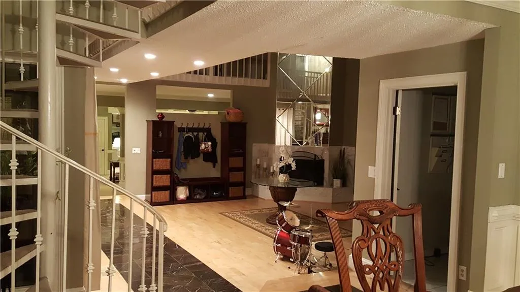 1620 Saddle Ridge Way, Sandy Springs, Georgia 30350, 4 Bedrooms Bedrooms, ,5 BathroomsBathrooms,Residential,Sold,1620 Saddle Ridge Way,5811269