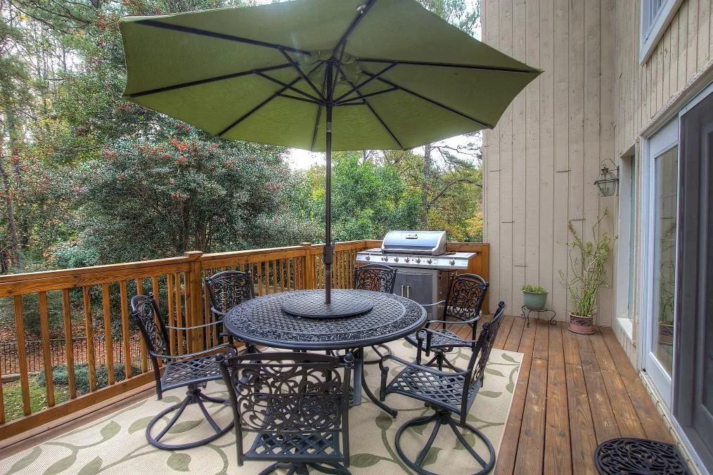 1620 Saddle Ridge Way, Sandy Springs, Georgia 30350, 4 Bedrooms Bedrooms, ,5 BathroomsBathrooms,Residential,Sold,1620 Saddle Ridge Way,5811269