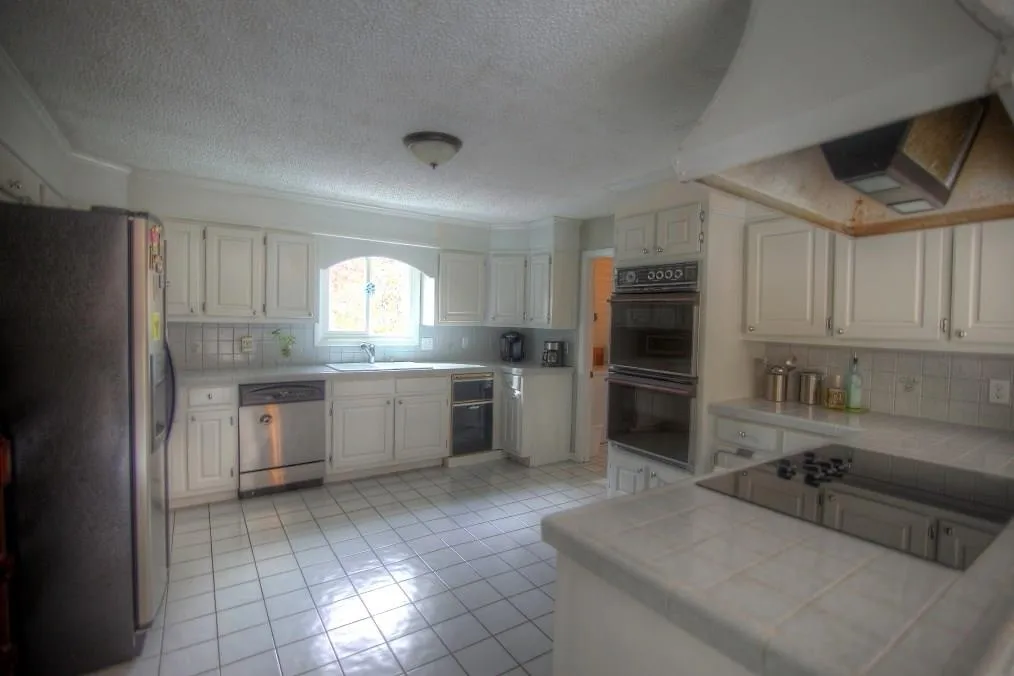 1620 Saddle Ridge Way, Sandy Springs, Georgia 30350, 4 Bedrooms Bedrooms, ,5 BathroomsBathrooms,Residential,Sold,1620 Saddle Ridge Way,5811269