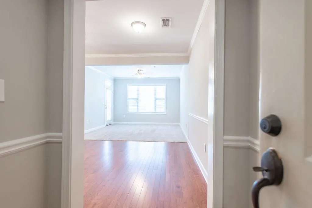 7265 Glisten Avenue Unit 128, Sandy Springs, Georgia 30328, 2 Bedrooms Bedrooms, ,2 BathroomsBathrooms,Residential,Sold,7265 Glisten Avenue Unit 128,6108032