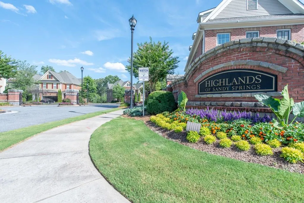 7265 Glisten Avenue Unit 128, Sandy Springs, Georgia 30328, 2 Bedrooms Bedrooms, ,2 BathroomsBathrooms,Residential,Sold,7265 Glisten Avenue Unit 128,6108032