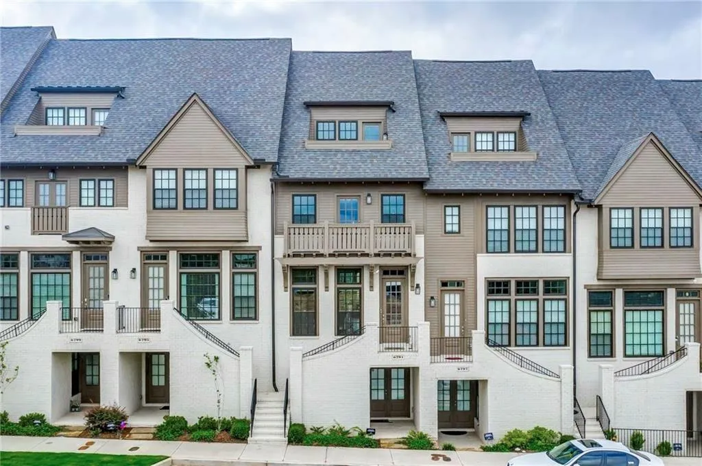 6791 Encore Boulevard, Sandy Springs, Georgia 30328, 4 Bedrooms Bedrooms, ,4 BathroomsBathrooms,Residential,Sold,6791 Encore Boulevard,6750333
