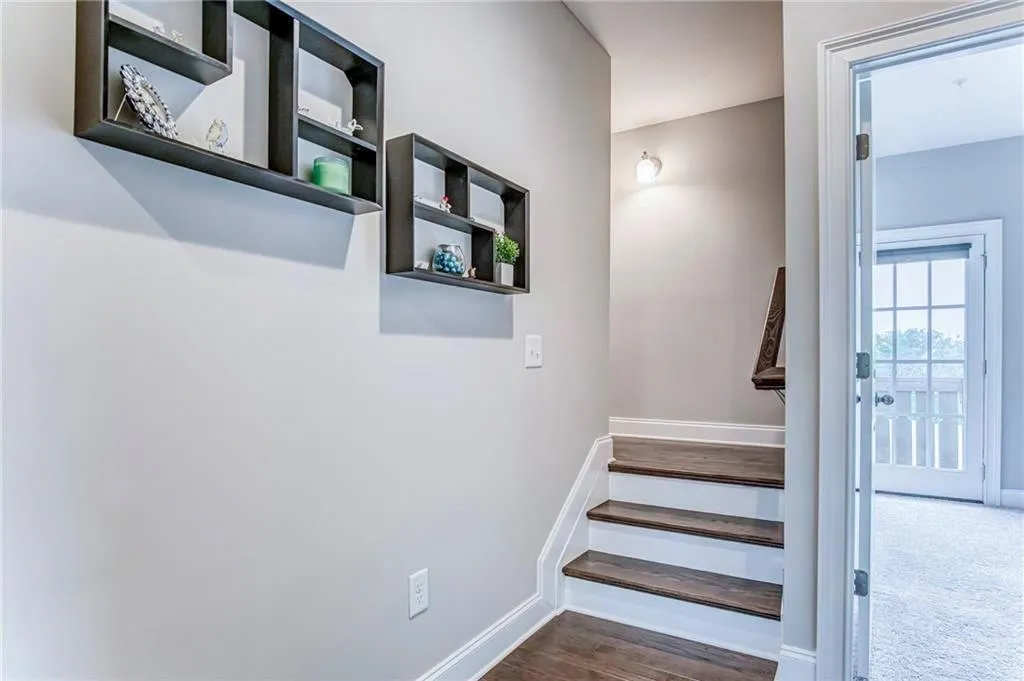 6791 Encore Boulevard, Sandy Springs, Georgia 30328, 4 Bedrooms Bedrooms, ,4 BathroomsBathrooms,Residential,Sold,6791 Encore Boulevard,6750333