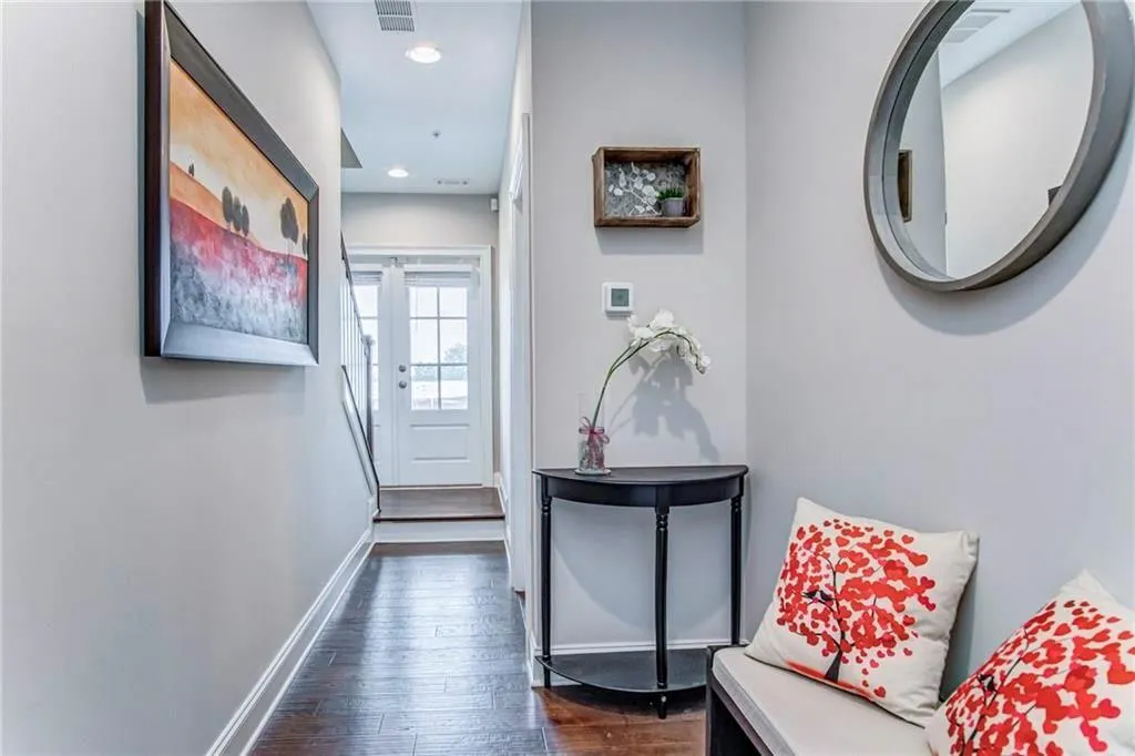 6791 Encore Boulevard, Sandy Springs, Georgia 30328, 4 Bedrooms Bedrooms, ,4 BathroomsBathrooms,Residential,Sold,6791 Encore Boulevard,6750333