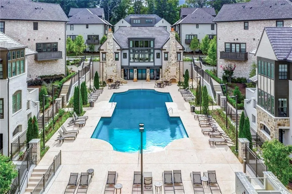 6791 Encore Boulevard, Sandy Springs, Georgia 30328, 4 Bedrooms Bedrooms, ,4 BathroomsBathrooms,Residential,Sold,6791 Encore Boulevard,6750333