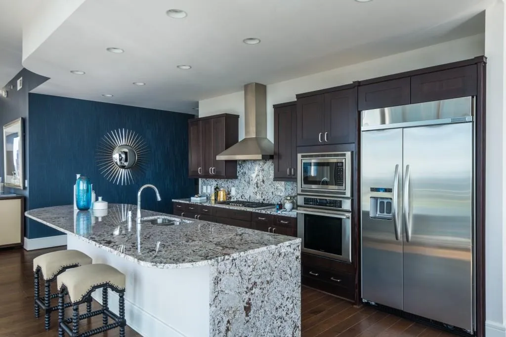 1065 Peachtree Street Ne Unit 3302, Atlanta, Georgia 30309, 3 Bedrooms Bedrooms, ,3 BathroomsBathrooms,Residential,Sold,1065 Peachtree Street Ne Unit 3302,5563538