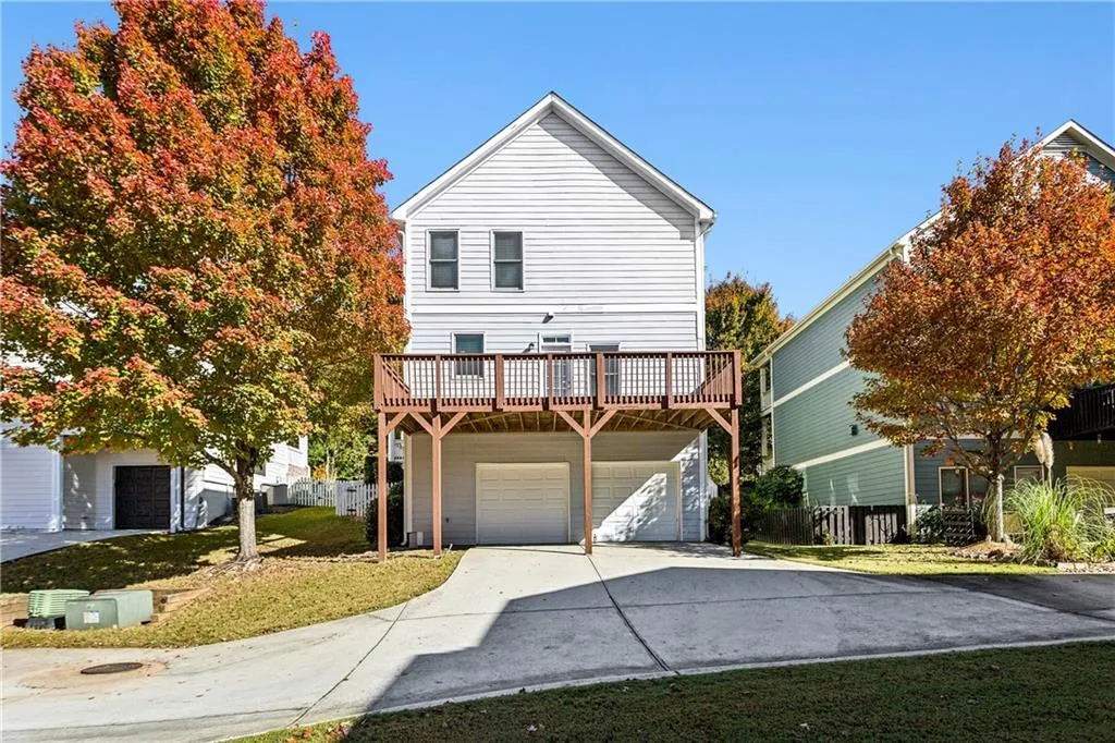 1856 Perry Boulevard Nw, Atlanta, Georgia 30318, 3 Bedrooms Bedrooms, ,3 BathroomsBathrooms,Residential,For Sale,1856 Perry Boulevard Nw,7668721