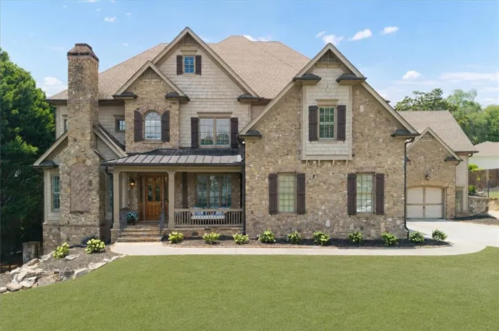 1084 West Nancy Creek Drive Ne, Atlanta, Georgia 30319