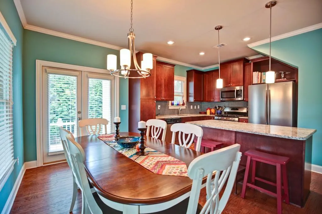 1314 Dupont Park Nw, Atlanta, Georgia 30318, 3 Bedrooms Bedrooms, ,2 BathroomsBathrooms,Residential,Sold,1314 Dupont Park Nw,5714529