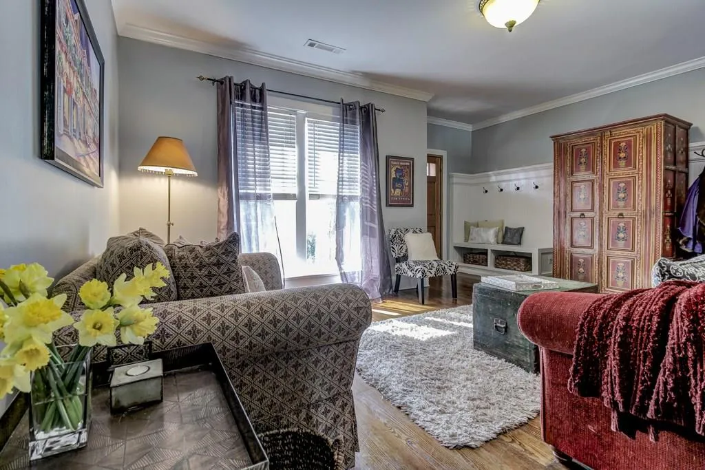 126 Hardeman Road, Sandy Springs, Georgia 30342, 3 Bedrooms Bedrooms, ,3 BathroomsBathrooms,Residential,Sold,126 Hardeman Road,5655369