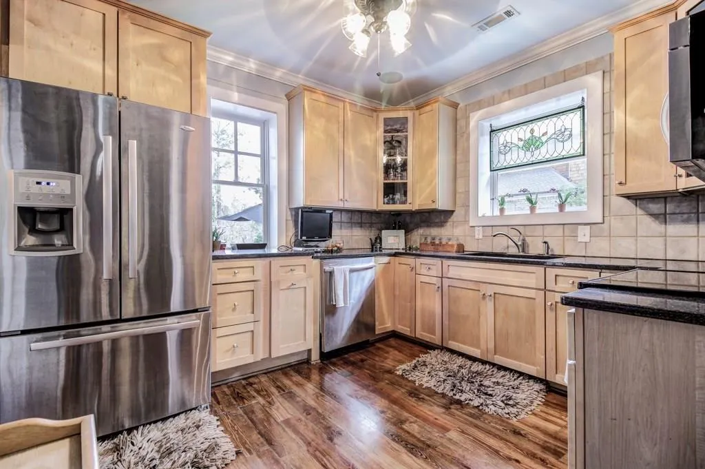 126 Hardeman Road, Sandy Springs, Georgia 30342, 3 Bedrooms Bedrooms, ,3 BathroomsBathrooms,Residential,Sold,126 Hardeman Road,5655369