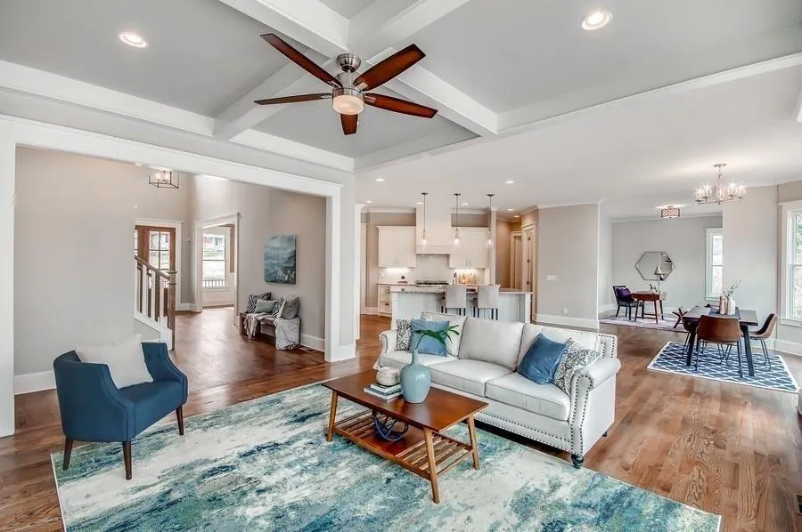 445 Windsor Parkway Ne, Sandy Springs, Georgia 30342, 6 Bedrooms Bedrooms, ,4 BathroomsBathrooms,Residential,Sold,445 Windsor Parkway Ne,6574846