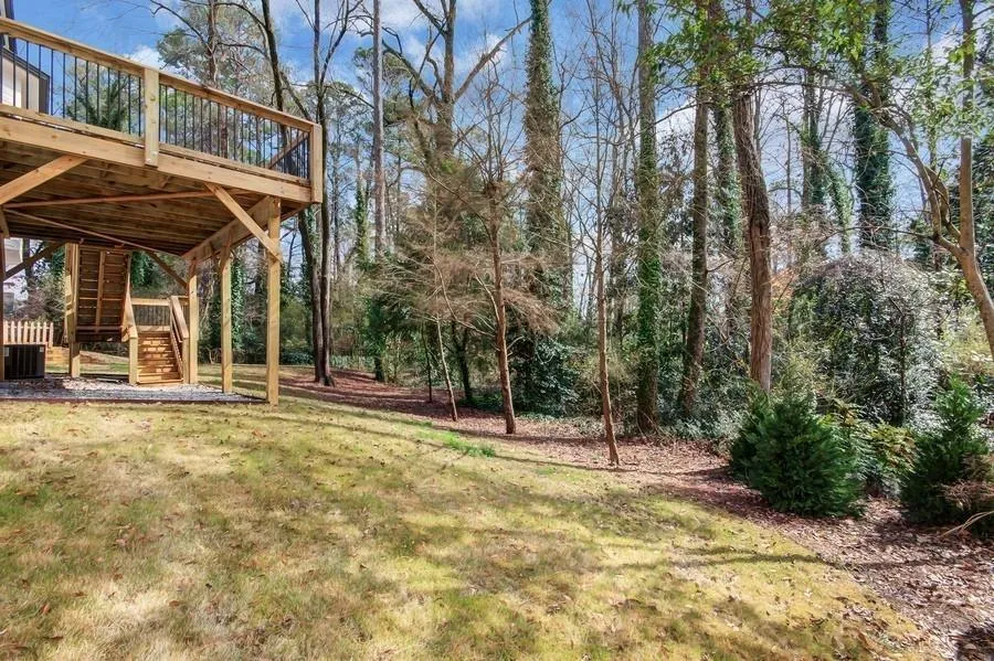 445 Windsor Parkway Ne, Sandy Springs, Georgia 30342, 6 Bedrooms Bedrooms, ,4 BathroomsBathrooms,Residential,Sold,445 Windsor Parkway Ne,6574846