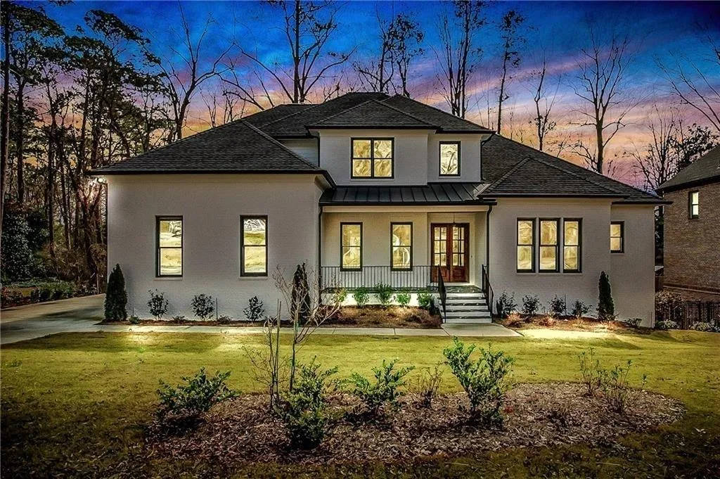 445 Windsor Parkway Ne, Sandy Springs, Georgia 30342, 6 Bedrooms Bedrooms, ,4 BathroomsBathrooms,Residential,Sold,445 Windsor Parkway Ne,6574846