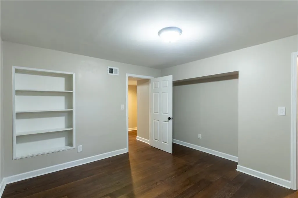 7130 Brandon Mill Road, Sandy Springs, Georgia 30328, 4 Bedrooms Bedrooms, ,3 BathroomsBathrooms,Residential,Sold,7130 Brandon Mill Road,7162667