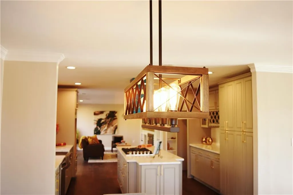 7130 Brandon Mill Road, Sandy Springs, Georgia 30328, 4 Bedrooms Bedrooms, ,3 BathroomsBathrooms,Residential,Sold,7130 Brandon Mill Road,7162667