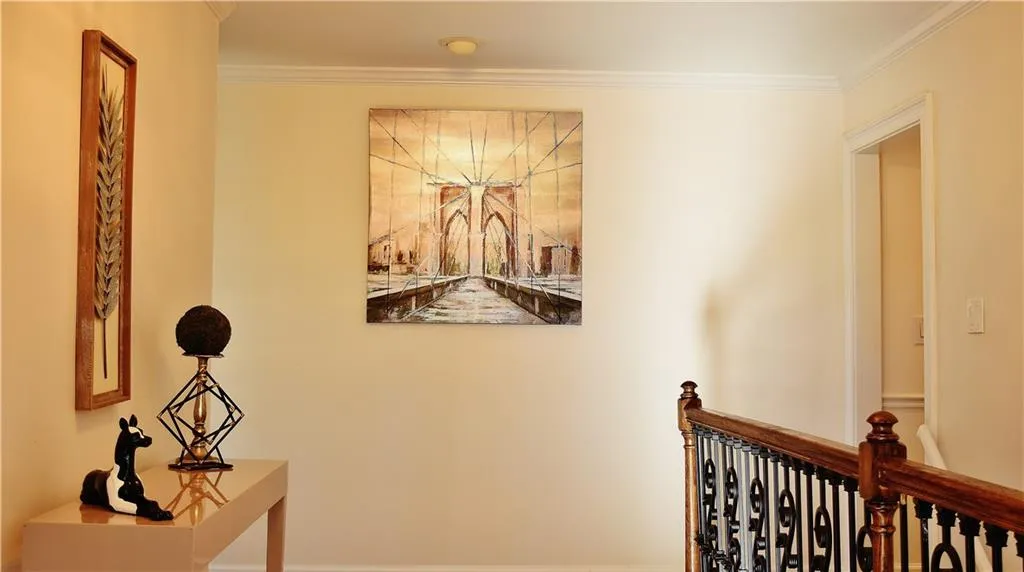 7130 Brandon Mill Road, Sandy Springs, Georgia 30328, 4 Bedrooms Bedrooms, ,3 BathroomsBathrooms,Residential,Sold,7130 Brandon Mill Road,7162667