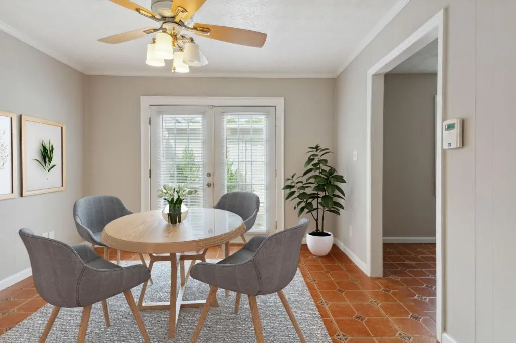 360 Winding River Drive Unit K, Atlanta, Georgia 30350, 3 Bedrooms Bedrooms, ,2 BathroomsBathrooms,Residential,Sold,360 Winding River Drive Unit K,7098182