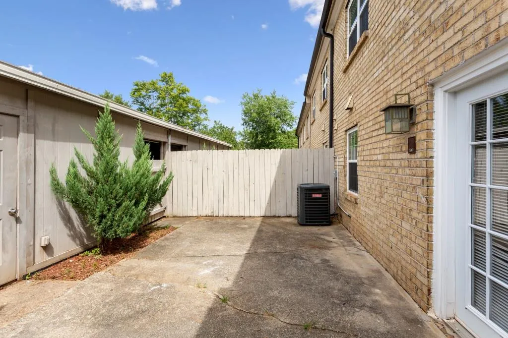 360 Winding River Drive Unit K, Atlanta, Georgia 30350, 3 Bedrooms Bedrooms, ,2 BathroomsBathrooms,Residential,Sold,360 Winding River Drive Unit K,7098182