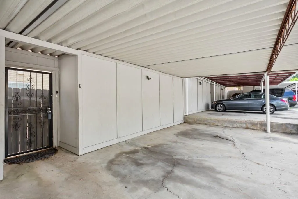 360 Winding River Drive Unit K, Atlanta, Georgia 30350, 3 Bedrooms Bedrooms, ,2 BathroomsBathrooms,Residential,Sold,360 Winding River Drive Unit K,7098182