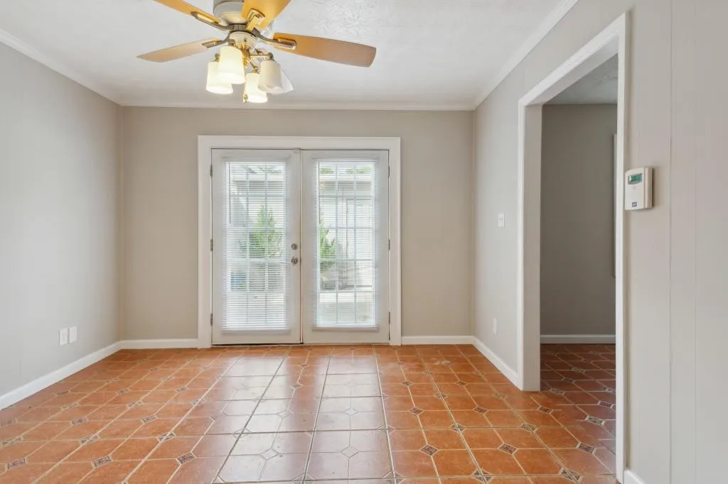 360 Winding River Drive Unit K, Atlanta, Georgia 30350, 3 Bedrooms Bedrooms, ,2 BathroomsBathrooms,Residential,Sold,360 Winding River Drive Unit K,7098182