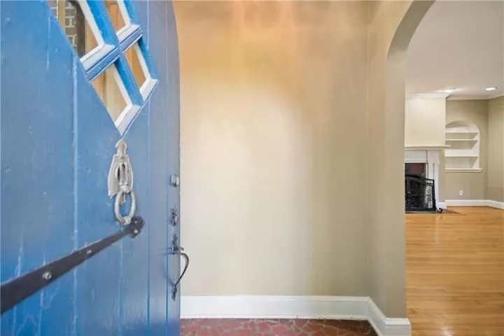 1170