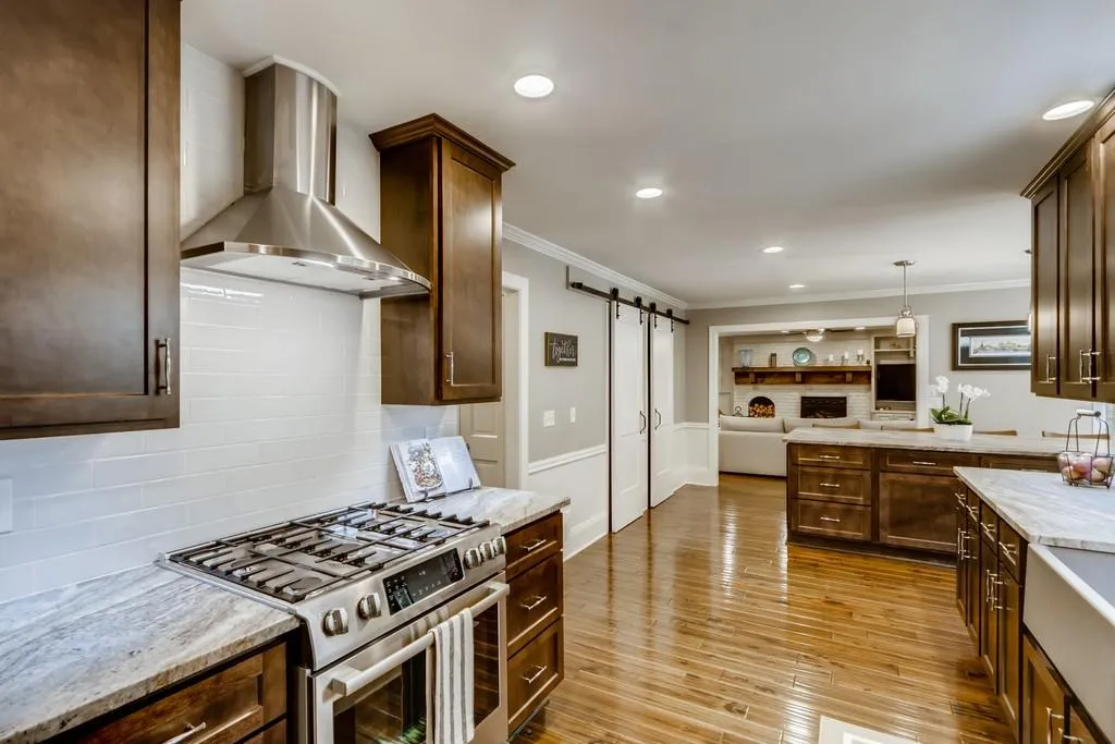 5065 Magnolia Bluff Drive, Sandy Springs, Georgia 30350, 4 Bedrooms Bedrooms, ,3 BathroomsBathrooms,Residential,Sold,5065 Magnolia Bluff Drive,6780916