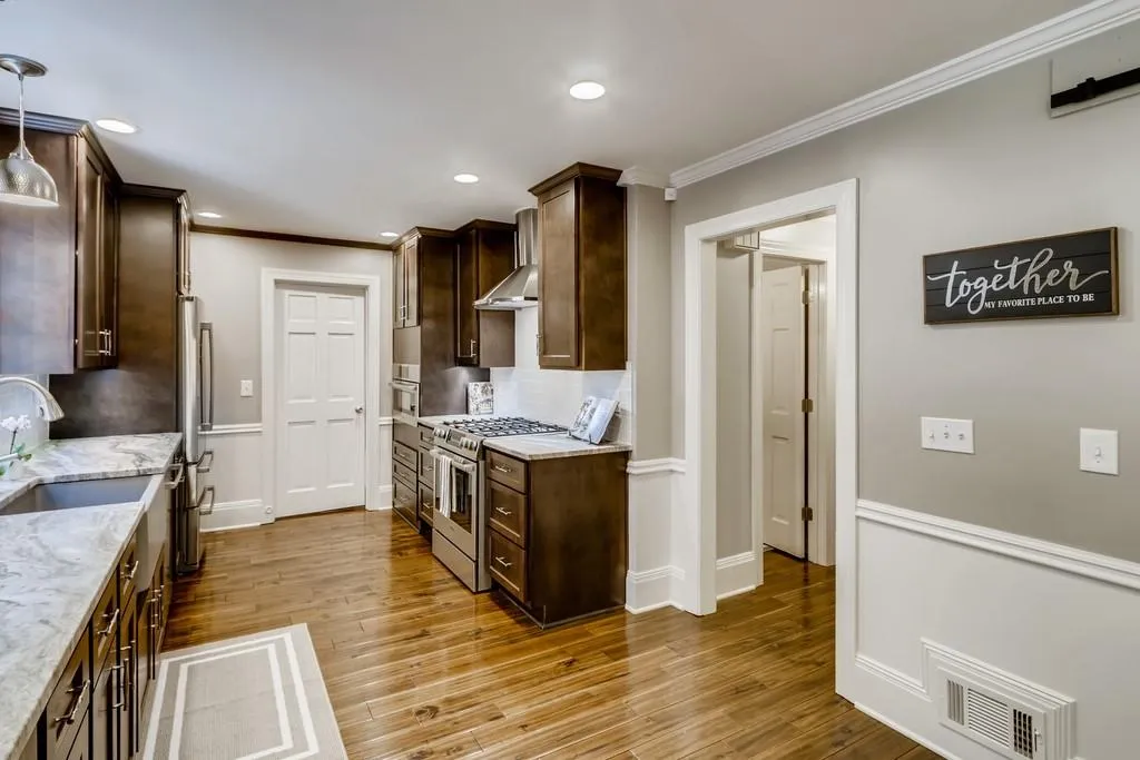 5065 Magnolia Bluff Drive, Sandy Springs, Georgia 30350, 4 Bedrooms Bedrooms, ,3 BathroomsBathrooms,Residential,Sold,5065 Magnolia Bluff Drive,6780916