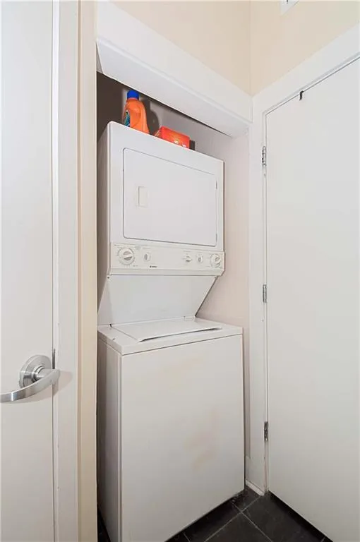 1029 Piedmont Avenue Ne Unit 402, Atlanta, Georgia 30309, 2 Bedrooms Bedrooms, ,2 BathroomsBathrooms,Residential,Sold,1029 Piedmont Avenue Ne Unit 402,5853365